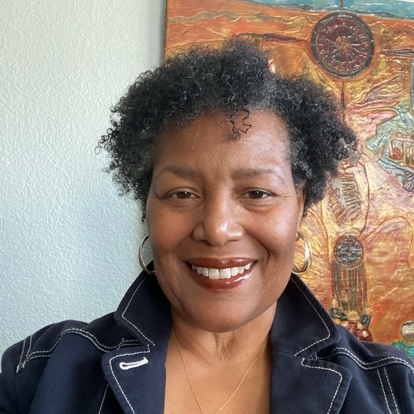 Meet your Posher, Tina - Picture 1 of 1